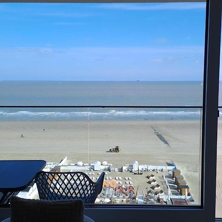 Modern Studio With Beautiful Sea View - 9Th Floor Blankenberge Kültér fotó
