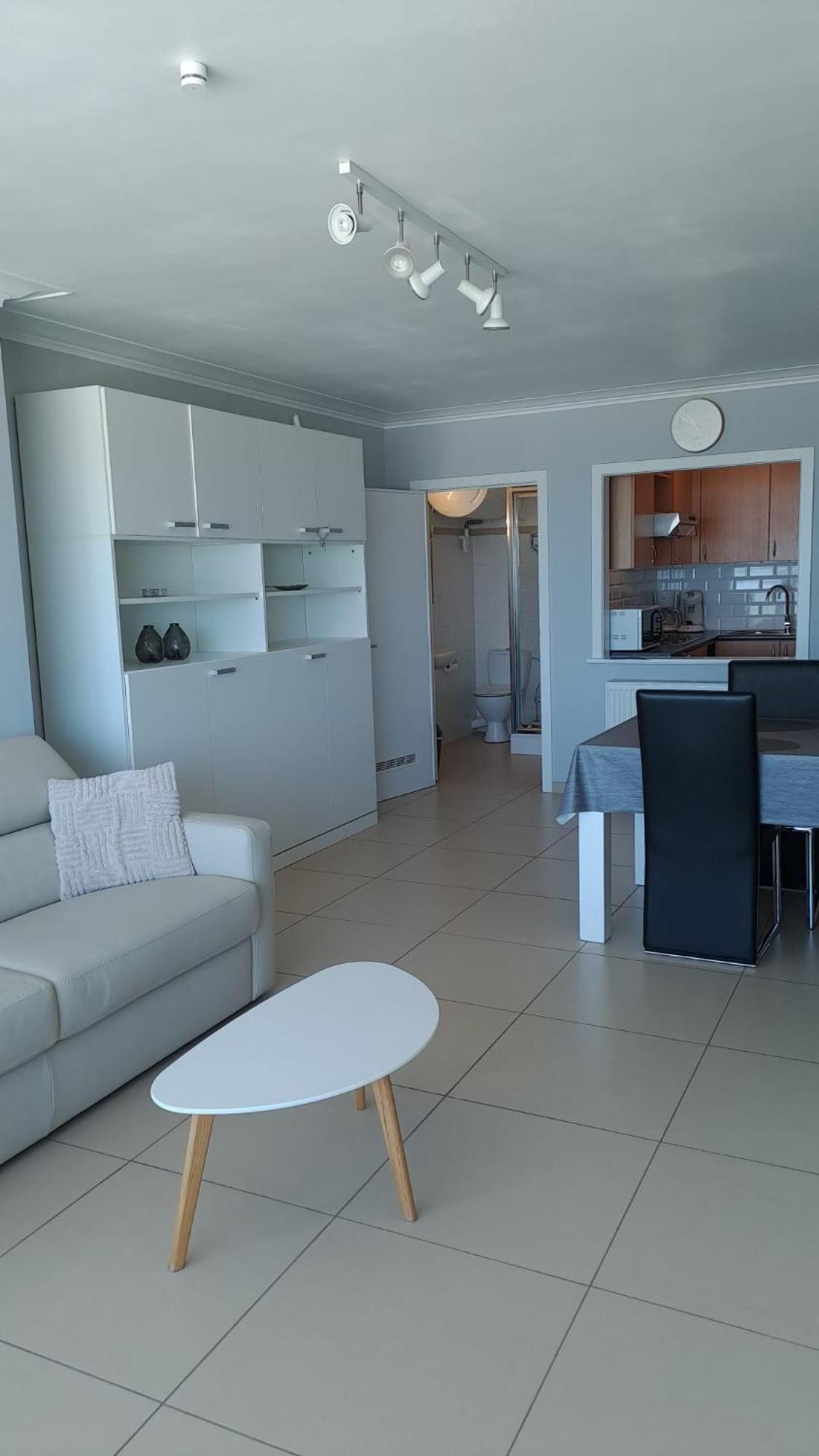 Modern Studio With Beautiful Sea View - 9Th Floor Blankenberge Kültér fotó